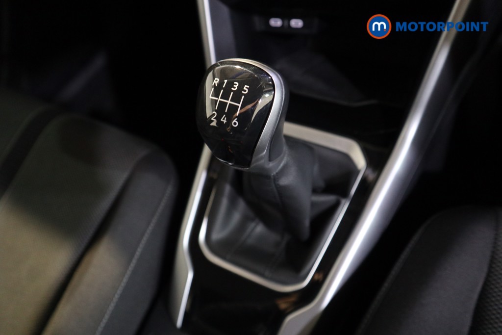 Used Volkswagen T-Roc 2022 for sale - 76332969: Photo 17