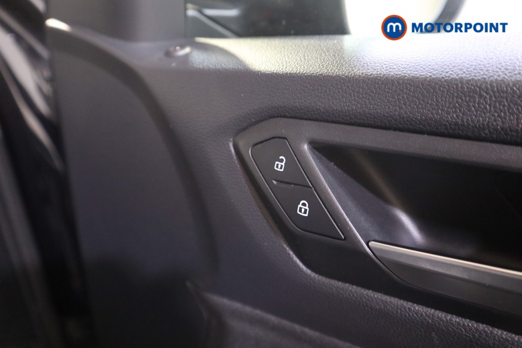 Used Volkswagen T-Roc 2022 for sale - 76332969: Photo 19