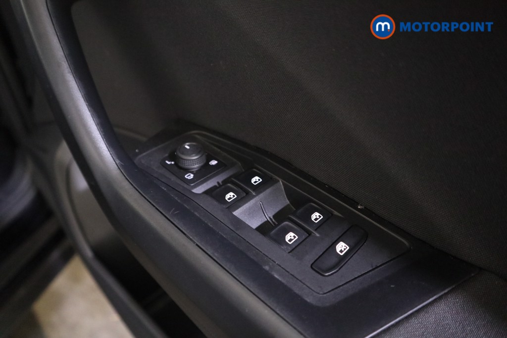 Used Volkswagen T-Roc 2022 for sale - 76332969: Photo 20