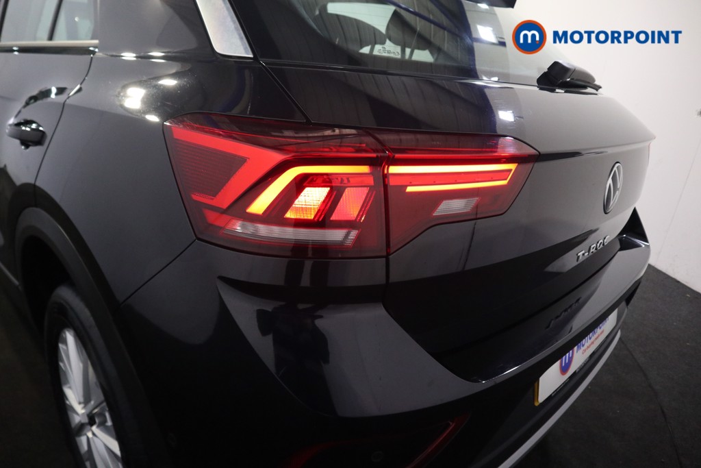 Used Volkswagen T-Roc 2022 for sale - 76332969: Photo 32