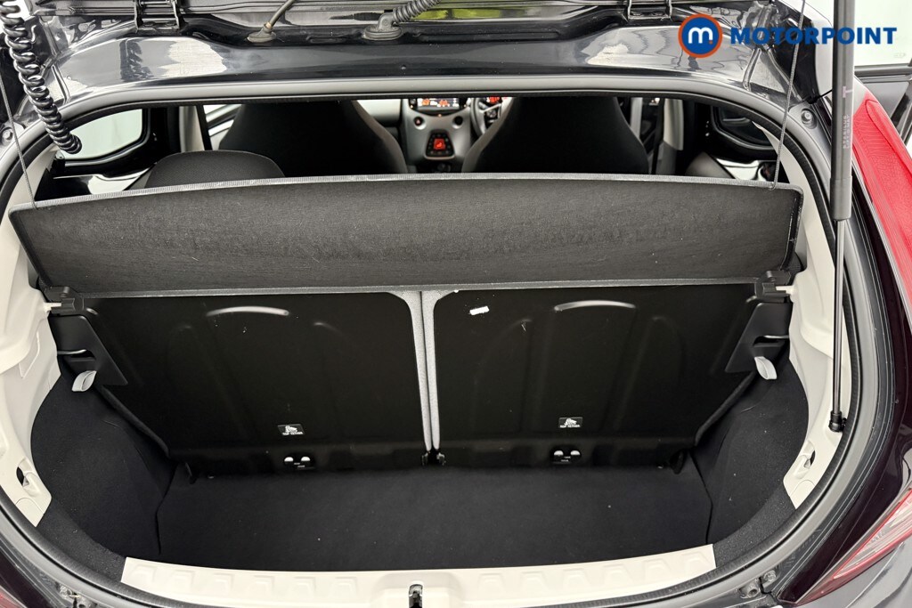 Used Toyota AYGO for sale - 78176901: Photo 27