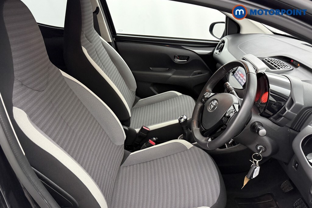 Used Toyota AYGO for sale - 78176901: Photo 9