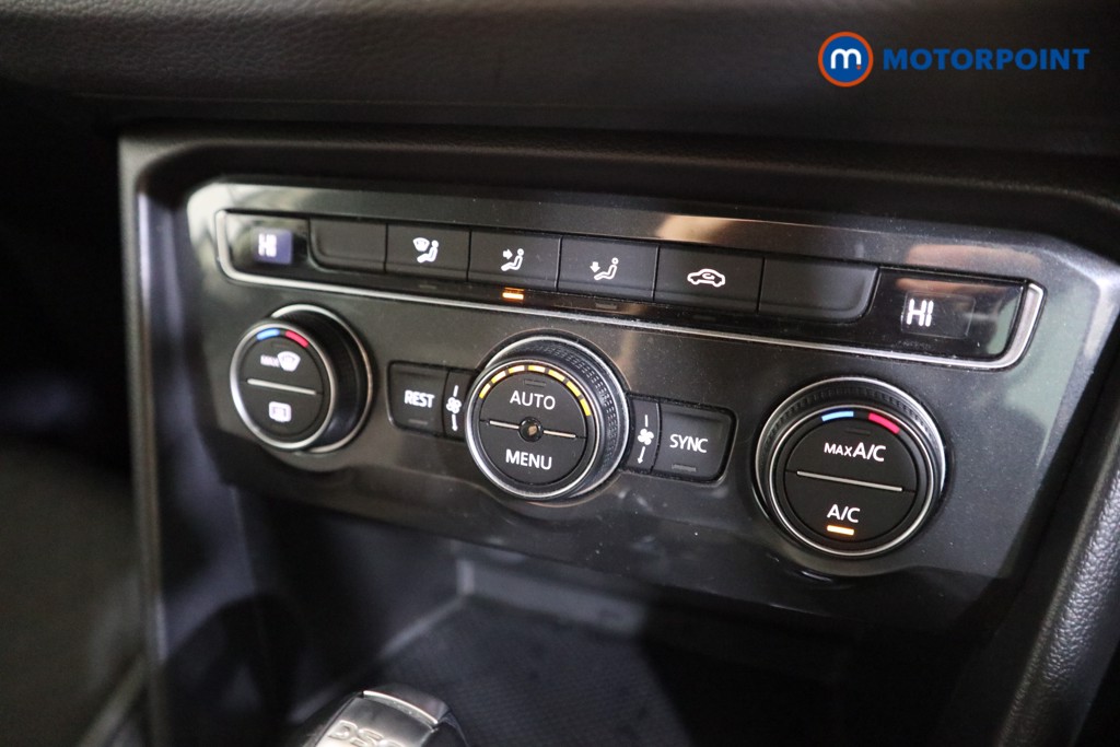 Used Volkswagen Tiguan 2019 for sale - 76402775: Photo 15