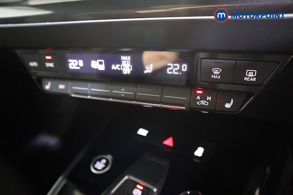 Used Audi Q4 e-tron 2021 for sale - 76290861: Photo 16