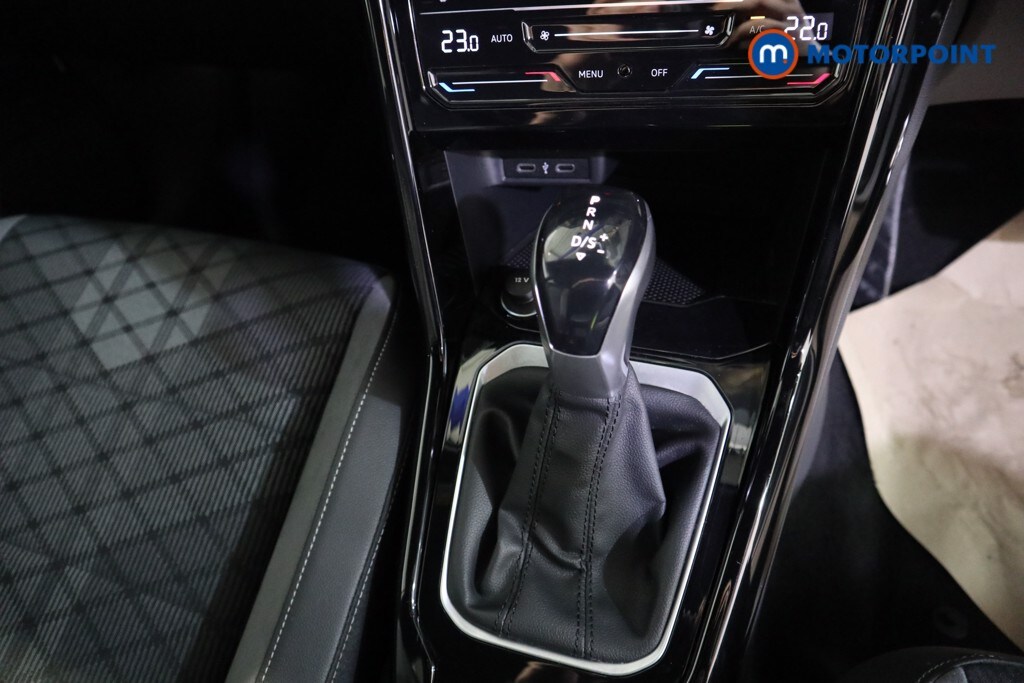 Used Volkswagen T-Roc 2022 for sale - 78144982: Photo 18