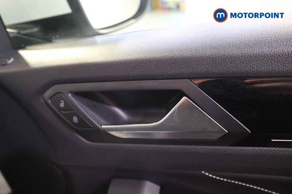 Used Volkswagen T-Roc 2022 for sale - 78144982: Photo 24