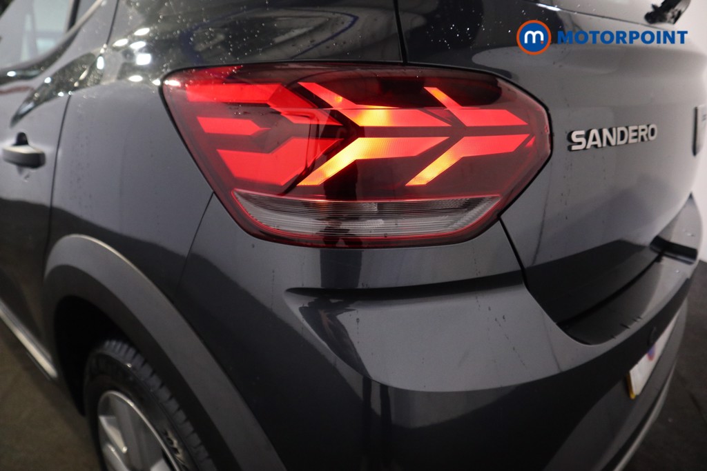 Used Dacia Sandero Stepway 2021 for sale - 76985074: Photo 28