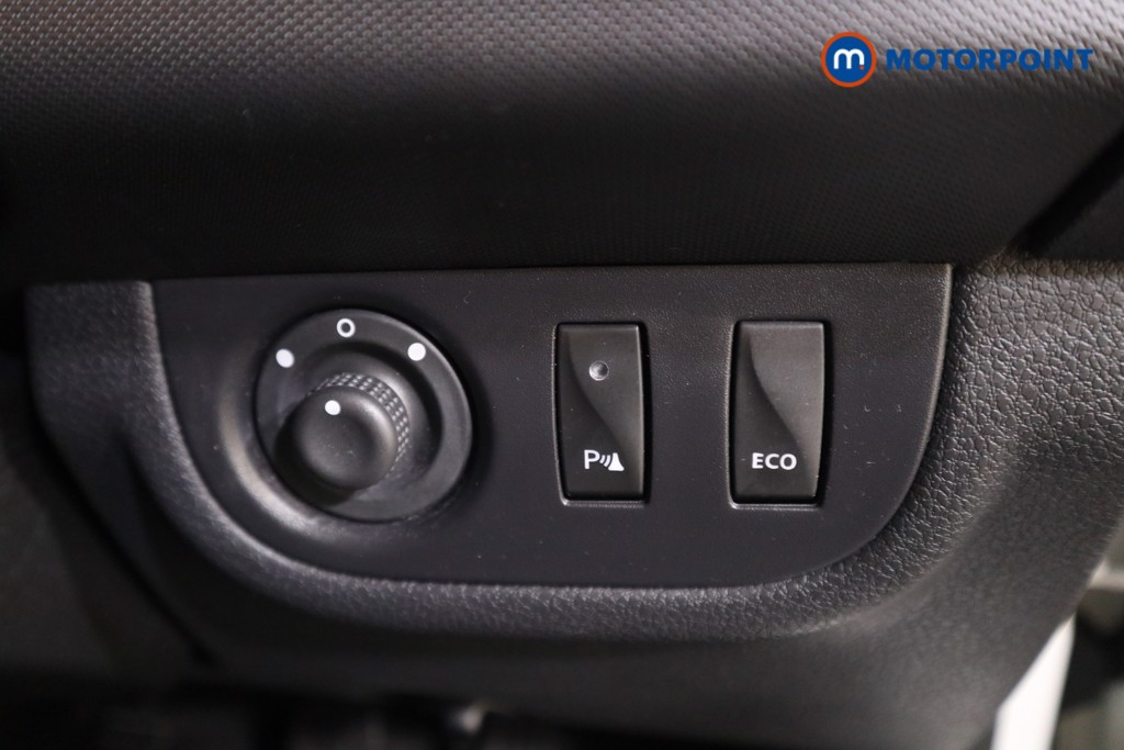Used Dacia Sandero Stepway 2020 for sale - 76394710: Photo 18