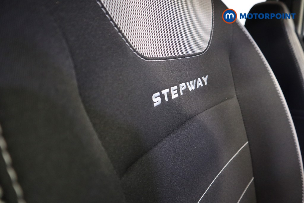 Used Dacia Sandero Stepway 2020 for sale - 76394710: Photo 21