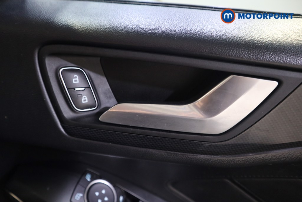 Used Ford Focus 2020 for sale - 76147075: Photo 17