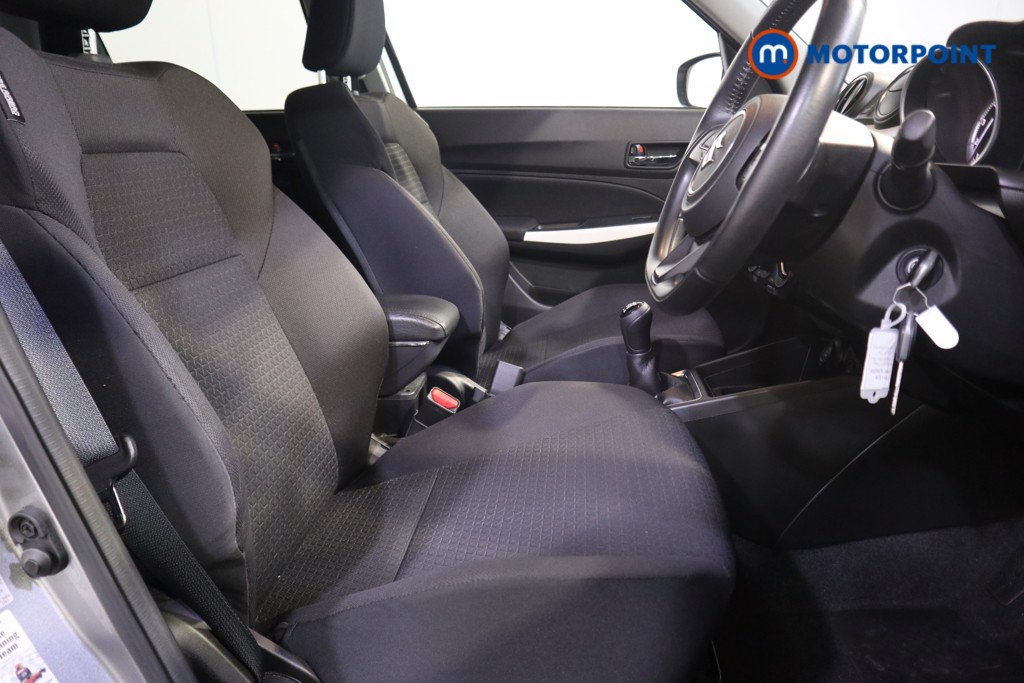 Used Suzuki Swift 2021 for sale - 76394790: Photo 20