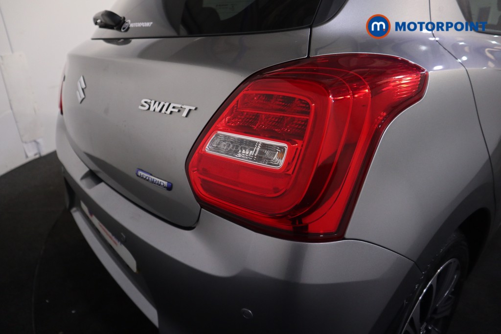Used Suzuki Swift 2021 for sale - 76394790: Photo 31