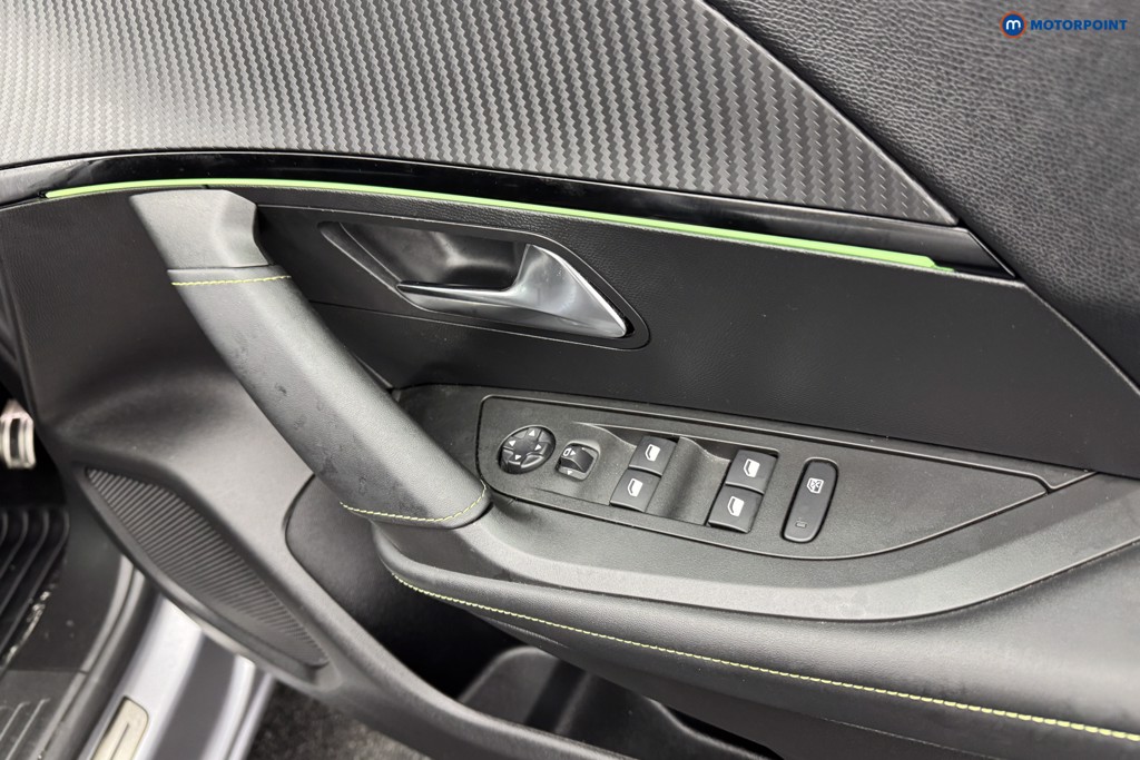 Used Peugeot 2008 2022 for sale - 76146870: Photo 32