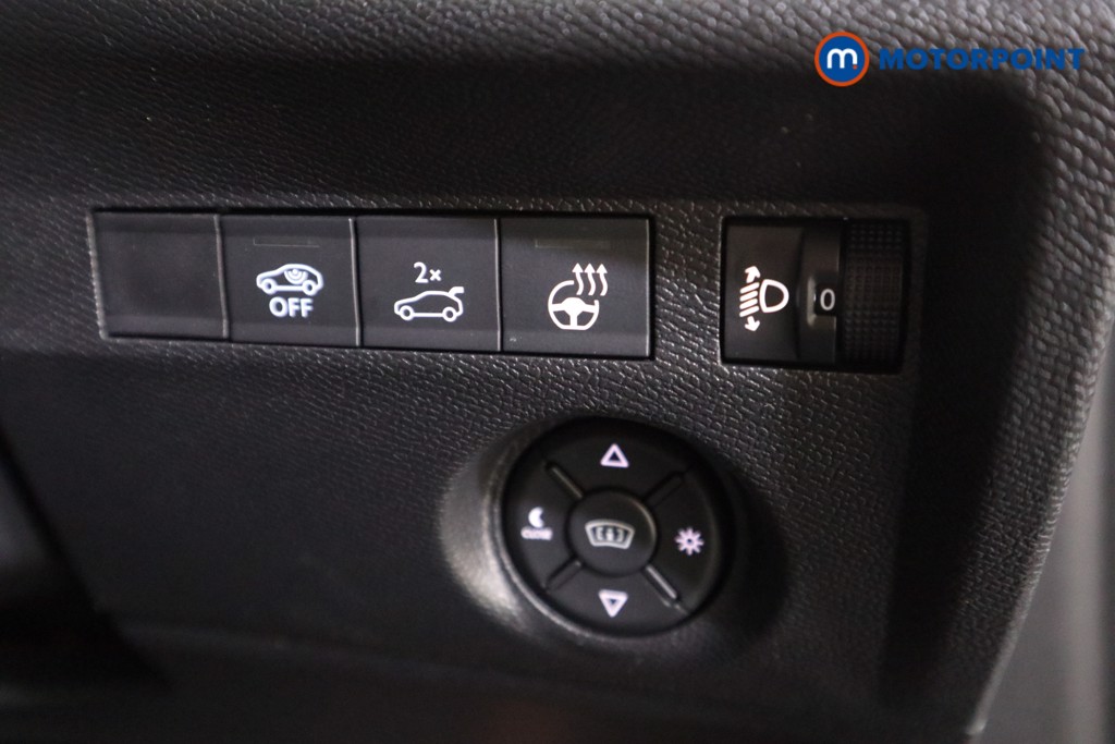 Used Citroen C4 2024 for sale - 76545628: Photo 17