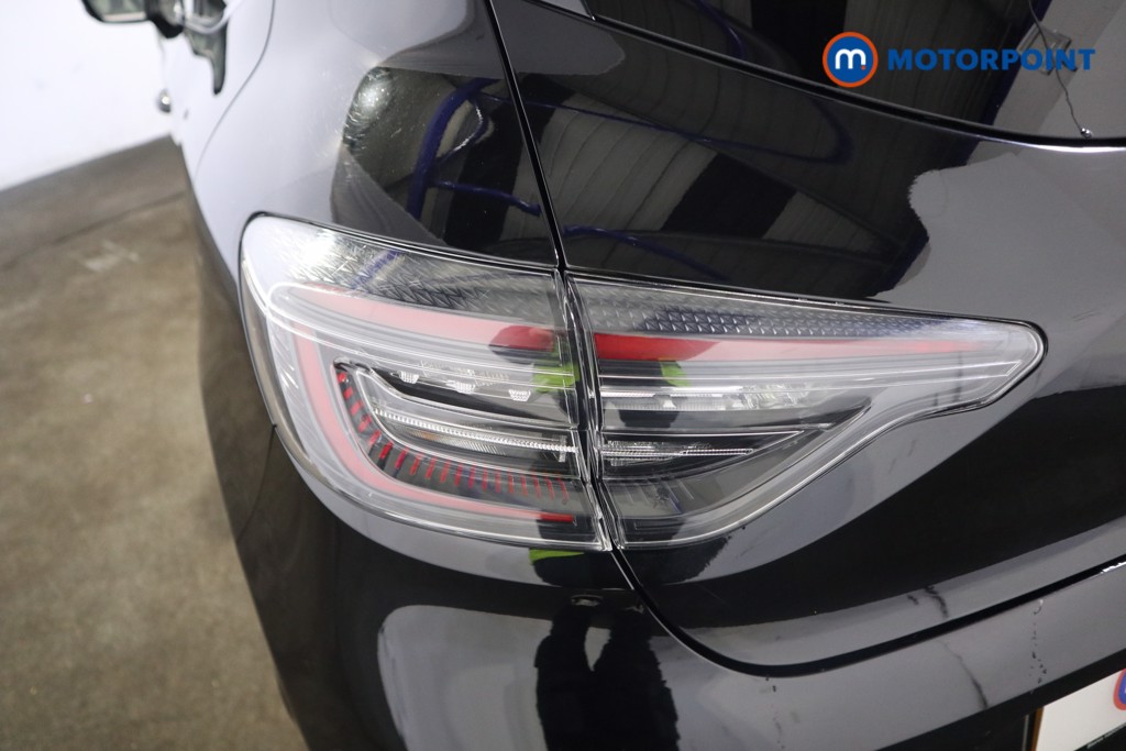 Used Renault Clio 2024 for sale - 76949302: Photo 25