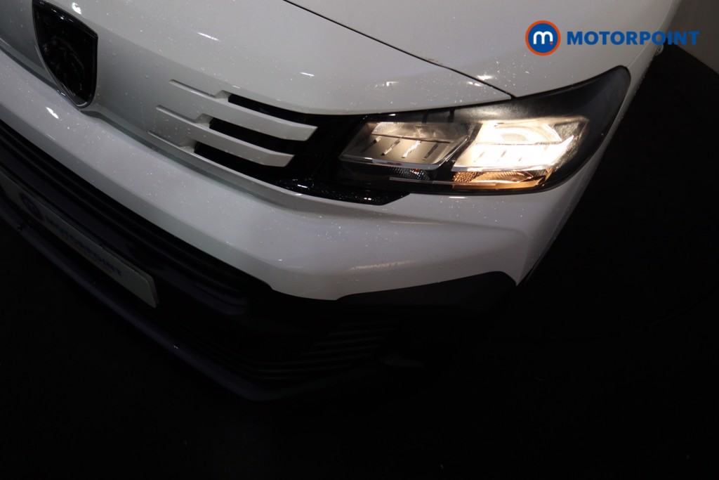 Used Peugeot Expert 2025 for sale - 77916709: Photo 43