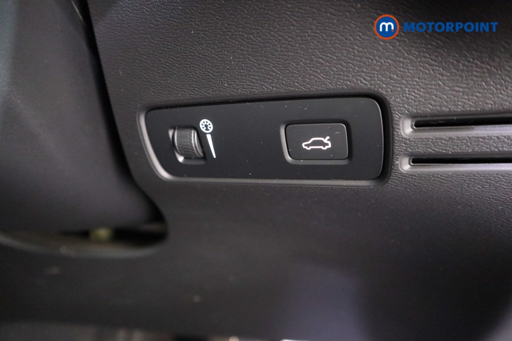 Used Volvo XC40 2022 for sale - 77916762: Photo 21