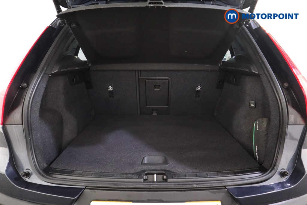 Used Volvo XC40 2022 for sale - 77916762: Photo 29