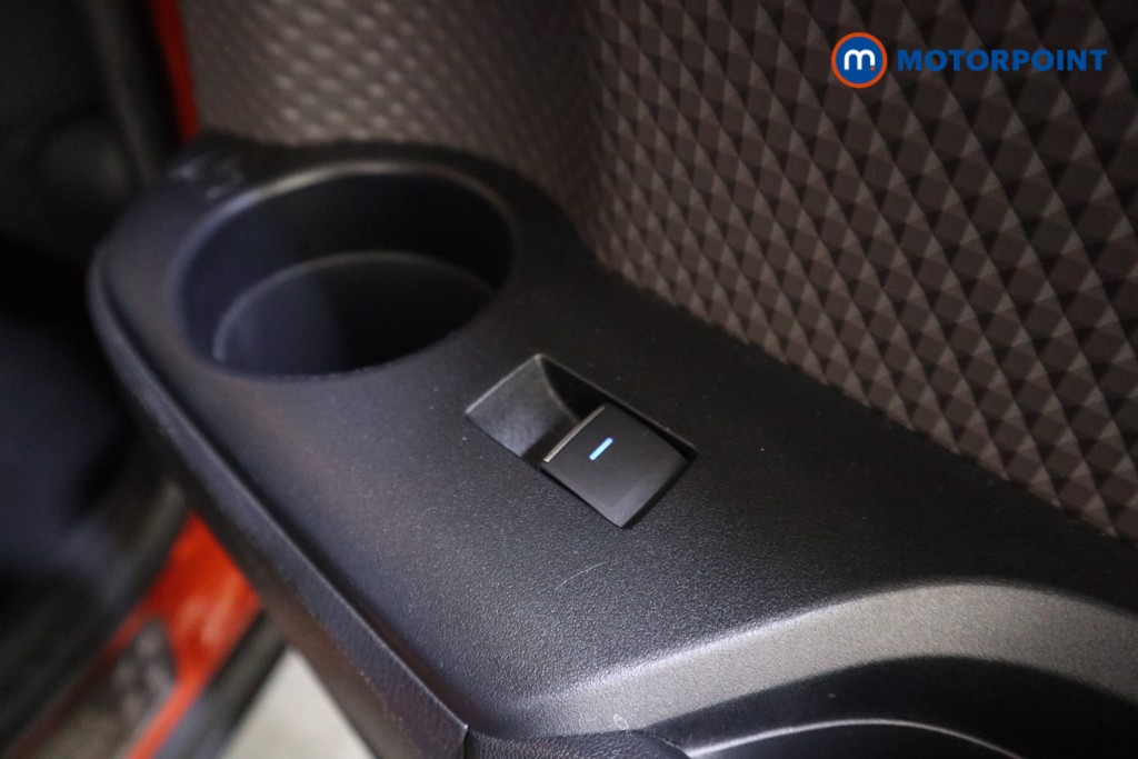 Used Toyota C-HR 2020 for sale - 76568805: Photo 15