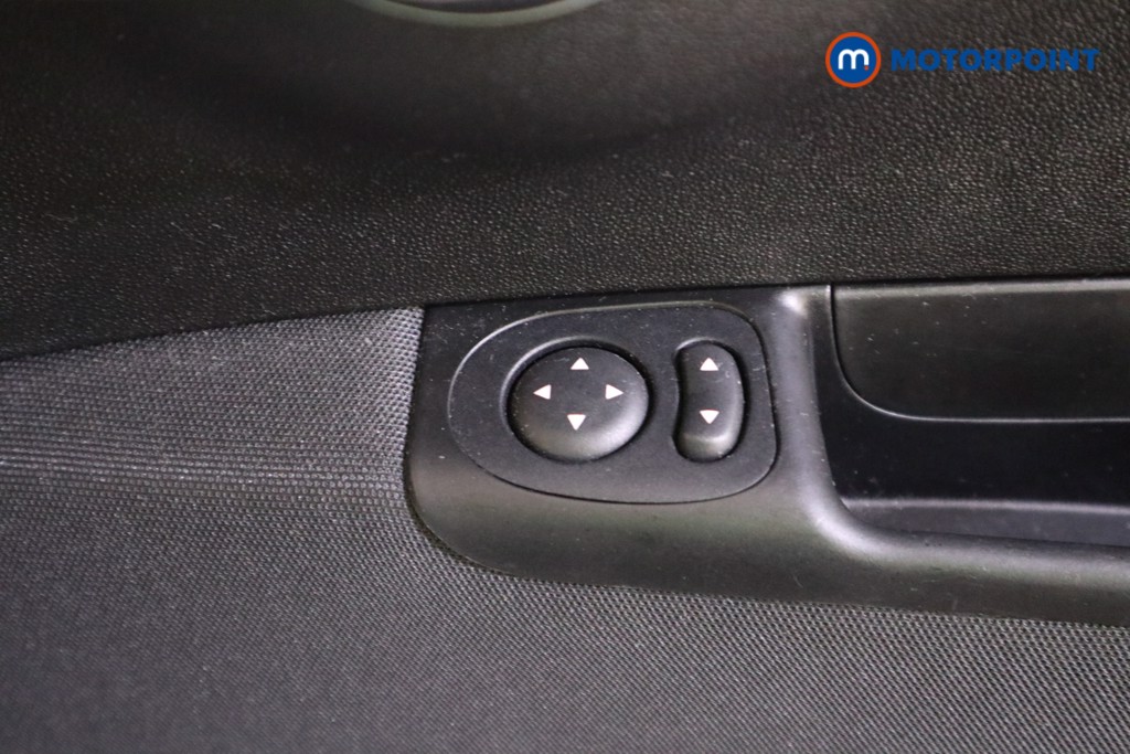 Used Abarth 595 2016 for sale - 78180461: Photo 19