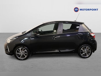 Used Toyota Yaris 2020 for sale - 78582178: Photo