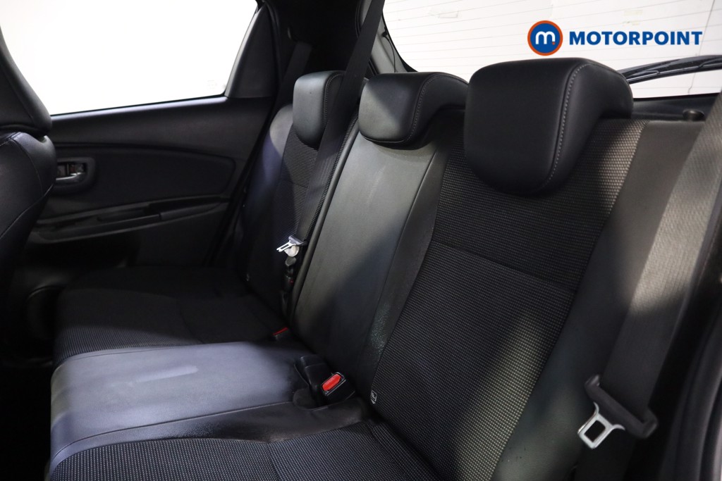 Used Toyota Yaris 2017 for sale - 77620261: Photo 29