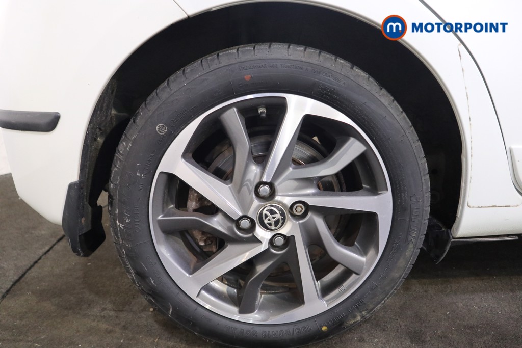 Used Toyota Yaris 2017 for sale - 77620261: Photo 34