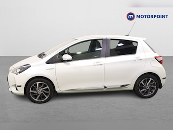 Used Toyota Yaris 2017 for sale - 77620261: Photo