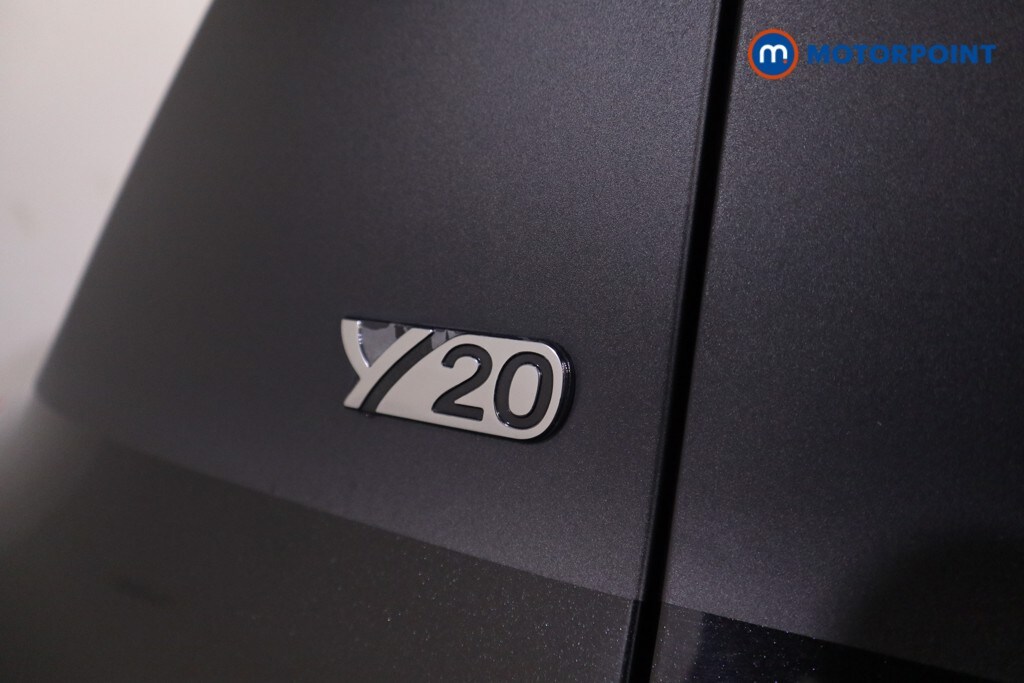 Used Toyota Yaris 2020 for sale - 78067770: Photo 38