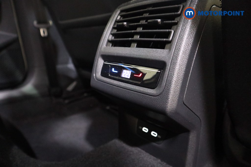 Used Volkswagen Golf 2021 for sale - 76577633: Photo 16