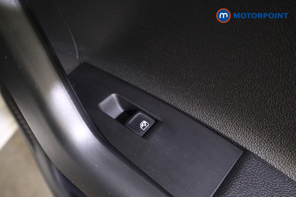 Used Volkswagen Polo 2024 for sale - 77679600: Photo 28