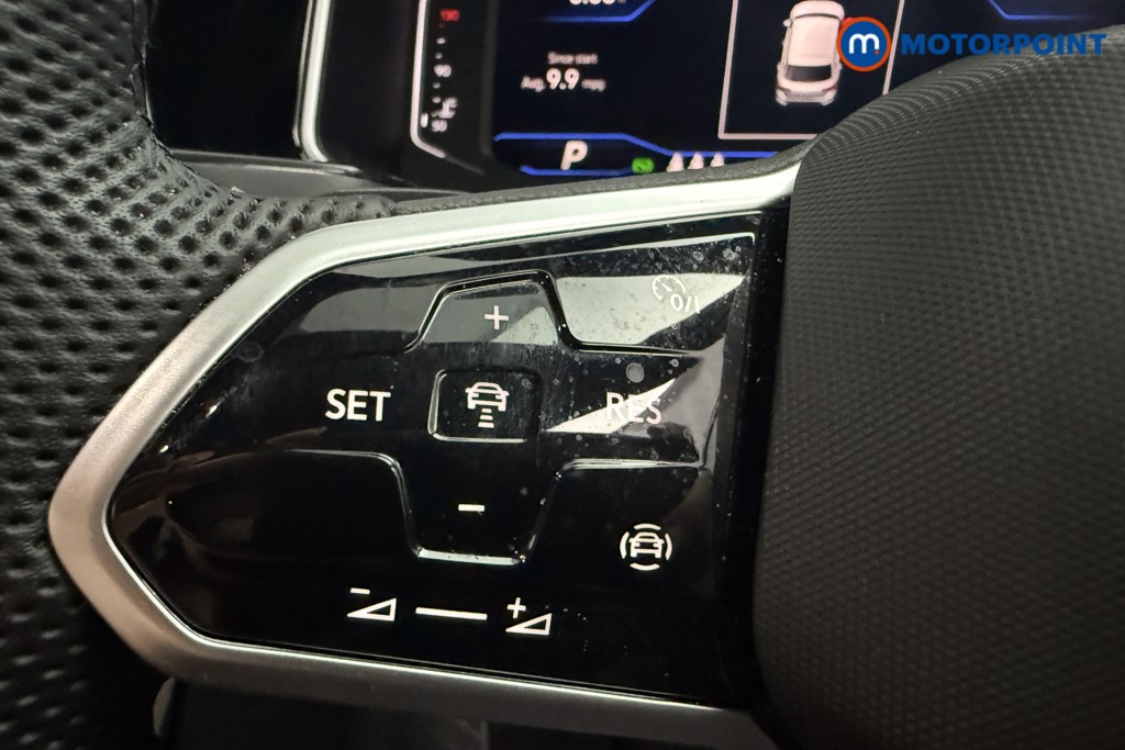 Used Volkswagen T-Roc 2023 for sale - 77493575: Photo 12