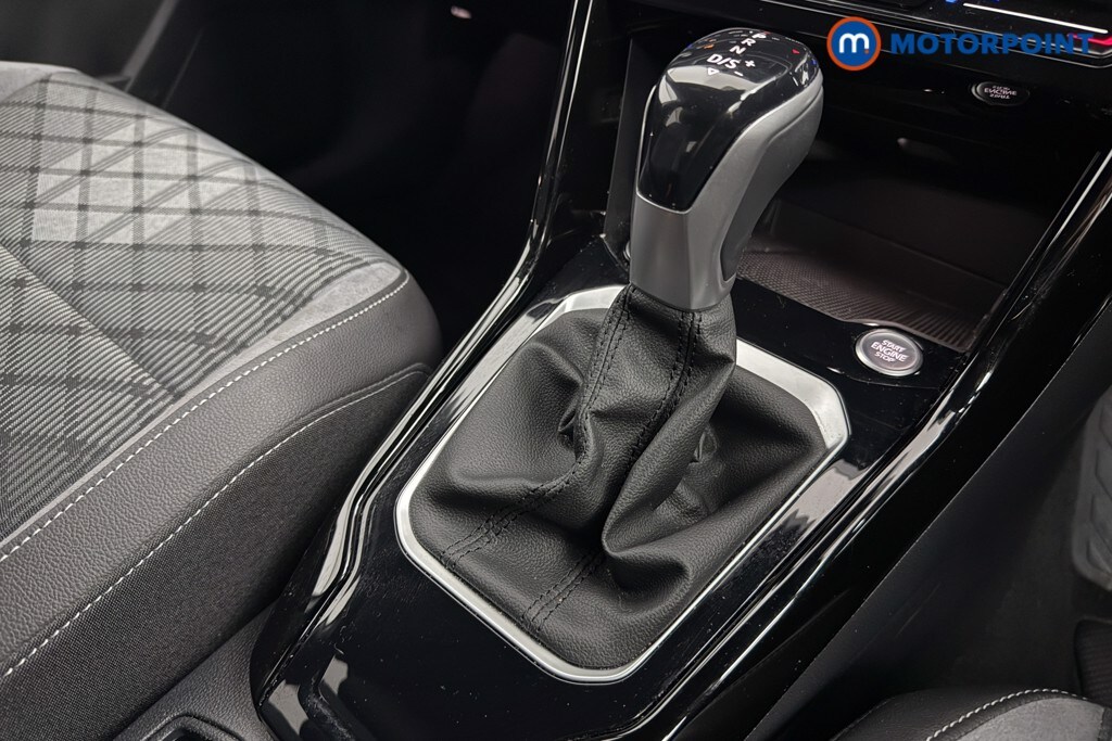 Used Volkswagen T-Roc 2023 for sale - 77493575: Photo 22