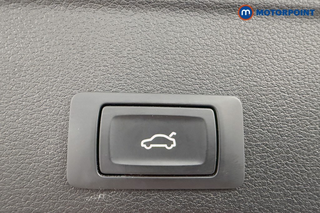 Used Audi A4 2018 for sale - 76603652: Photo 36