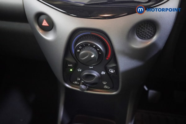 Used Toyota AYGO 2019 for sale - 76235129: Photo 15