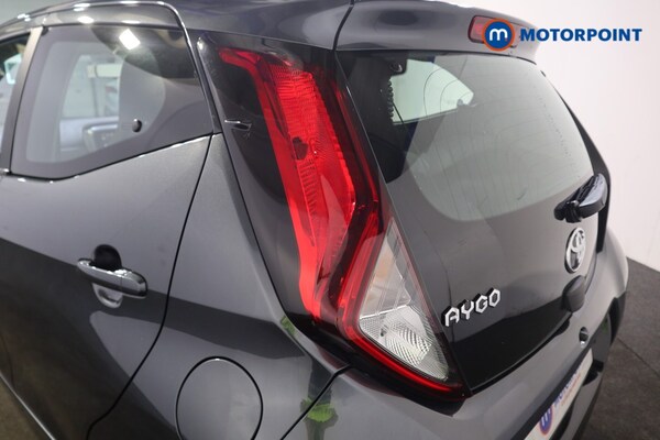 Used Toyota AYGO 2019 for sale - 76235129: Photo 27