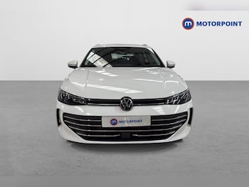 Used Volkswagen Passat 2025 for sale - 79184543: Photo