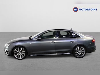 Used Audi A4 2021 for sale - 77077605: Photo