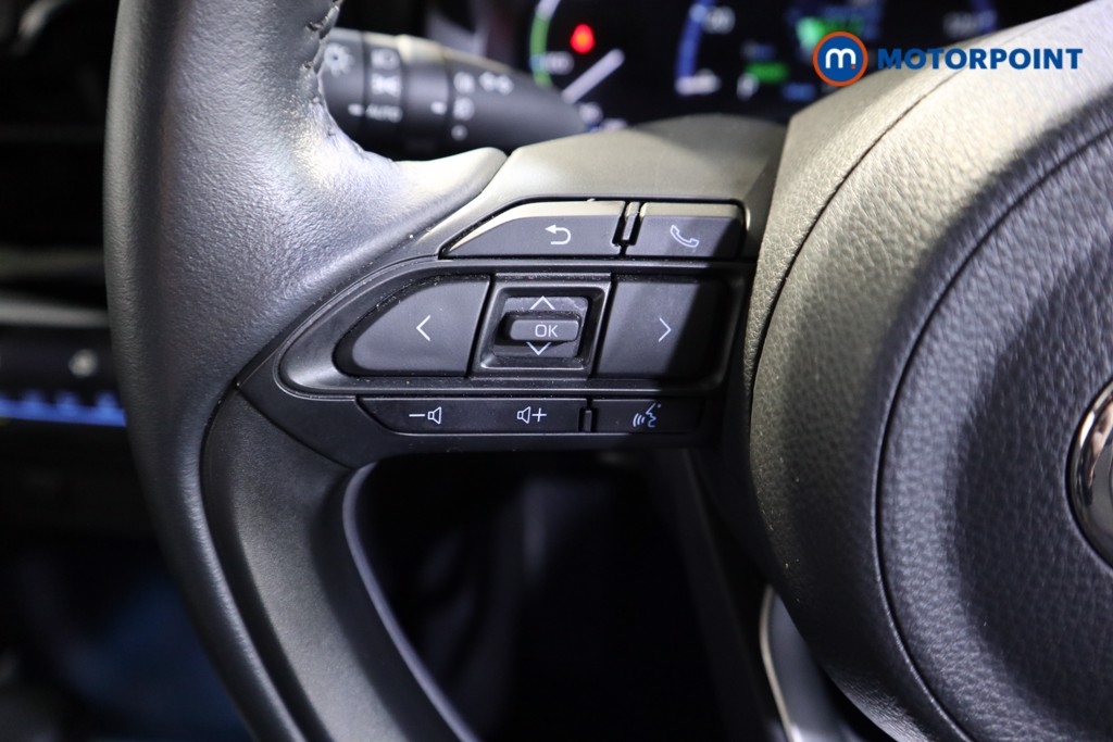 Used Toyota Yaris Cross 2023 for sale - 77171234: Photo 11