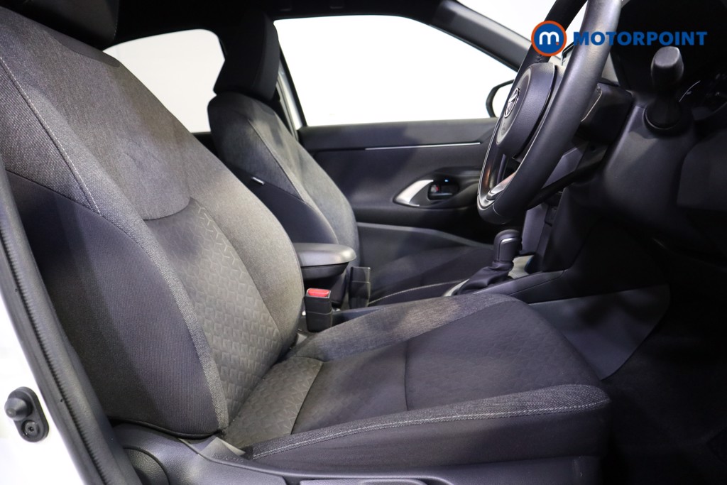 Used Toyota Yaris Cross 2023 for sale - 77171234: Photo 21