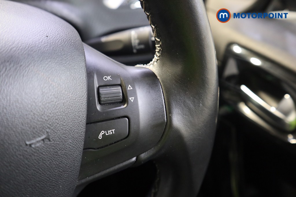 Used Peugeot 208 2015 for sale - 76491743: Photo 12