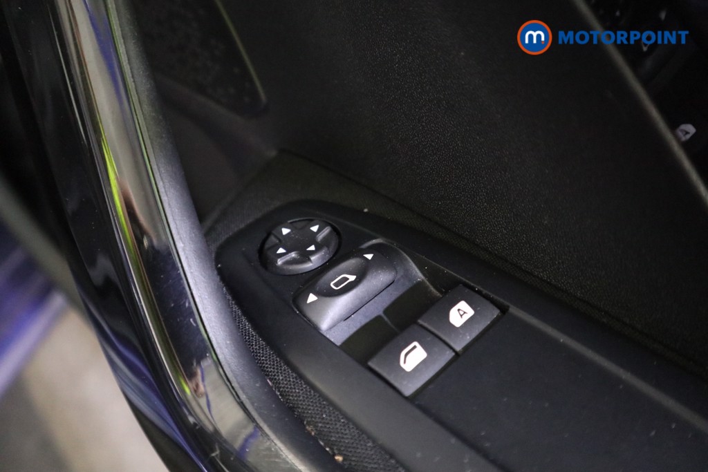 Used Peugeot 208 2015 for sale - 76491743: Photo 18