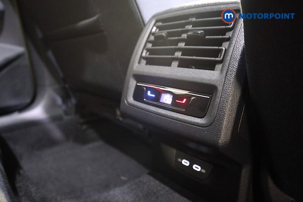 Used Volkswagen Golf 2024 for sale - 76193598: Photo 25