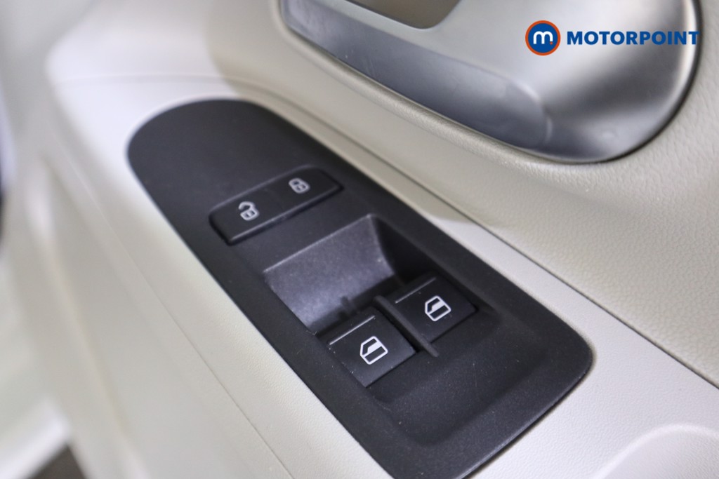 Used Volkswagen up! 2021 for sale - 77138559: Photo 18