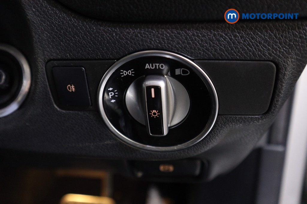 Used Mercedes-Benz GLA 2018 for sale - 77138652: Photo 18