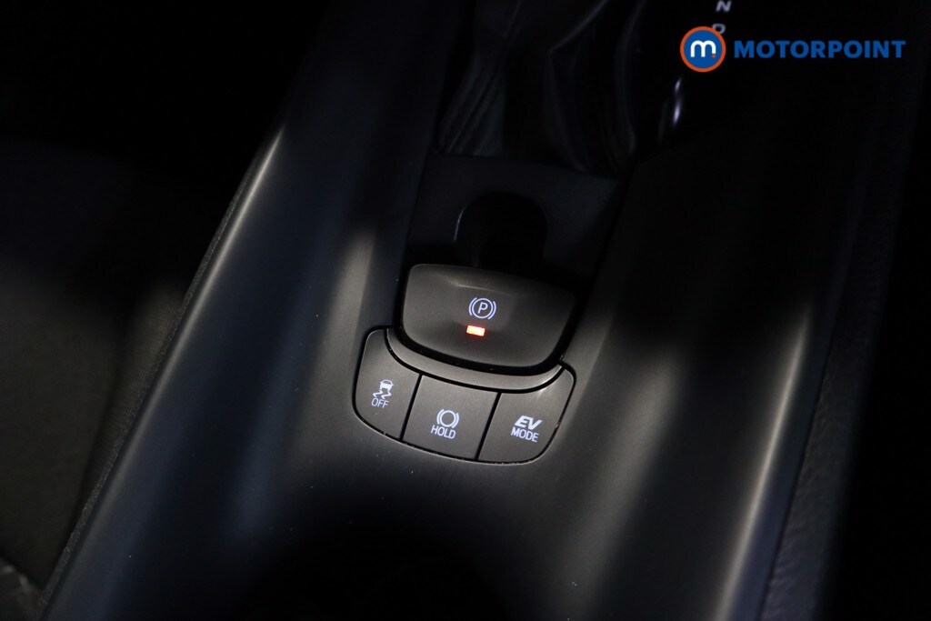 Used Toyota C-HR 2023 for sale - 77965996: Photo 17