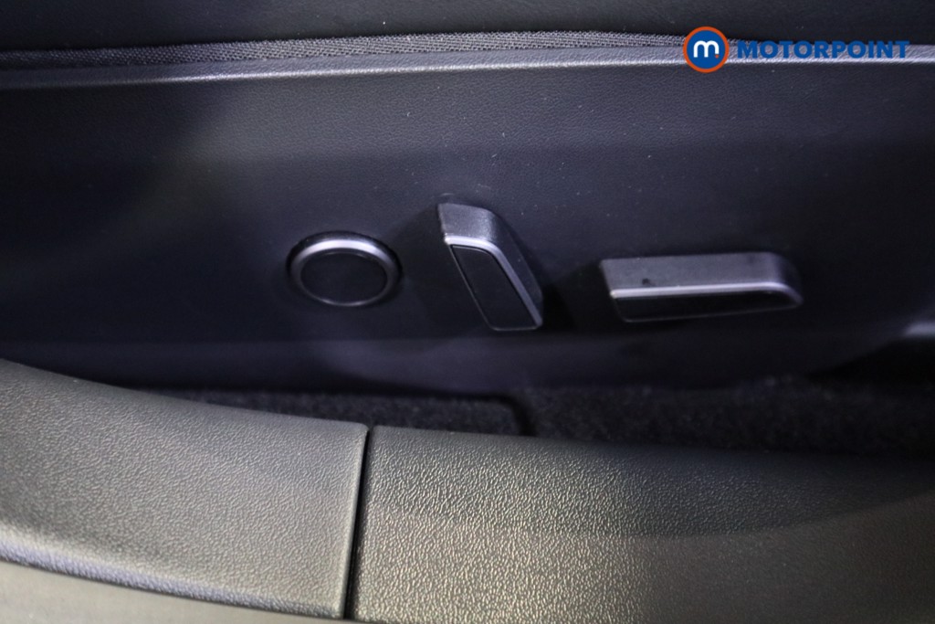 Used Tesla Model 3 2021 for sale - 76862678: Photo 19