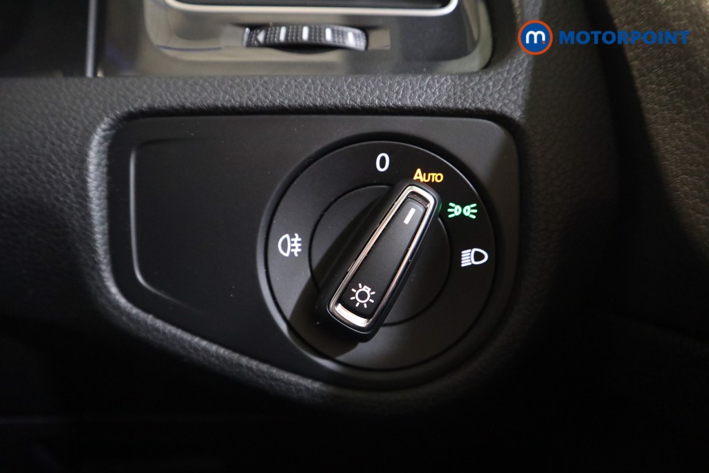 Used Volkswagen Golf 2018 for sale - 76819458: Photo 15