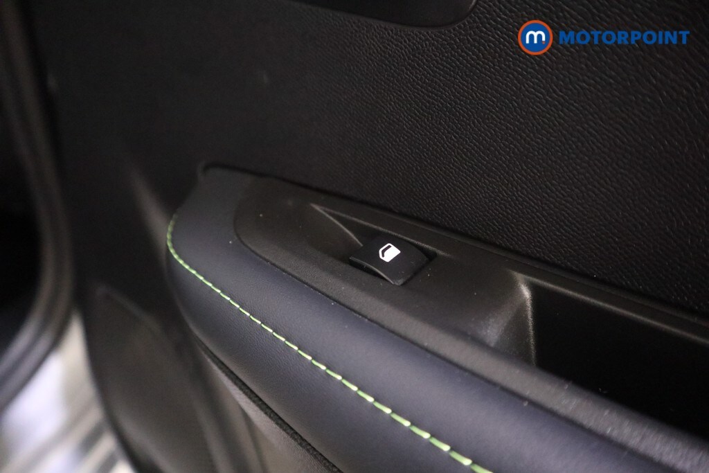 Used Peugeot 208 2024 for sale - 77500553: Photo 32