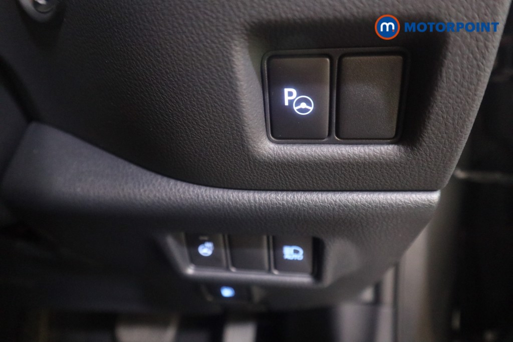 Used Toyota C-HR 2023 for sale - 78091508: Photo 19